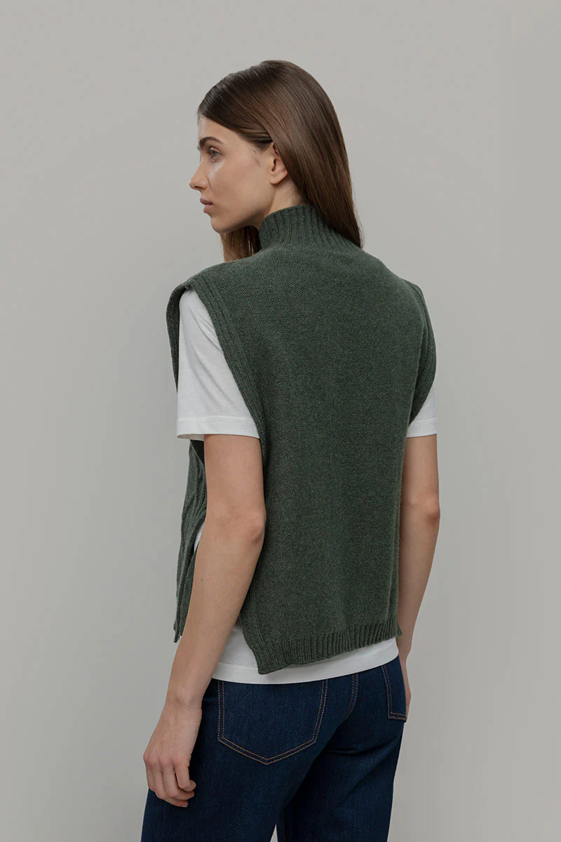 Gilet Collo Alto Lana Rigenerata Delia - Image 3